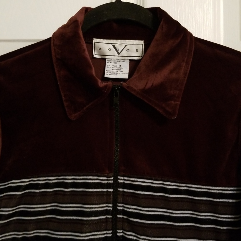 👄V Voice jacket - Picture 2 of 8